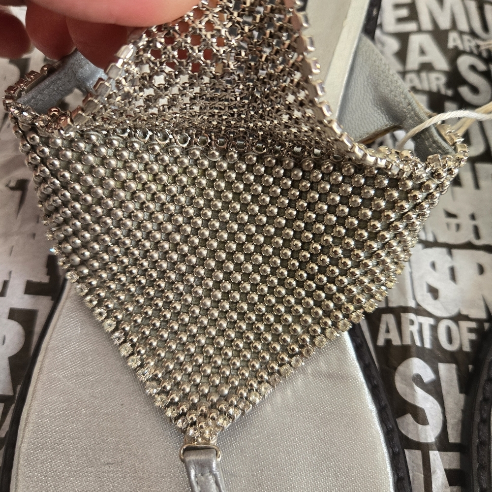 Vintage NWOB Stuart Weitzman Silver Metal Beads and Rhinestones Thong Sandals - Picture 8 of 10